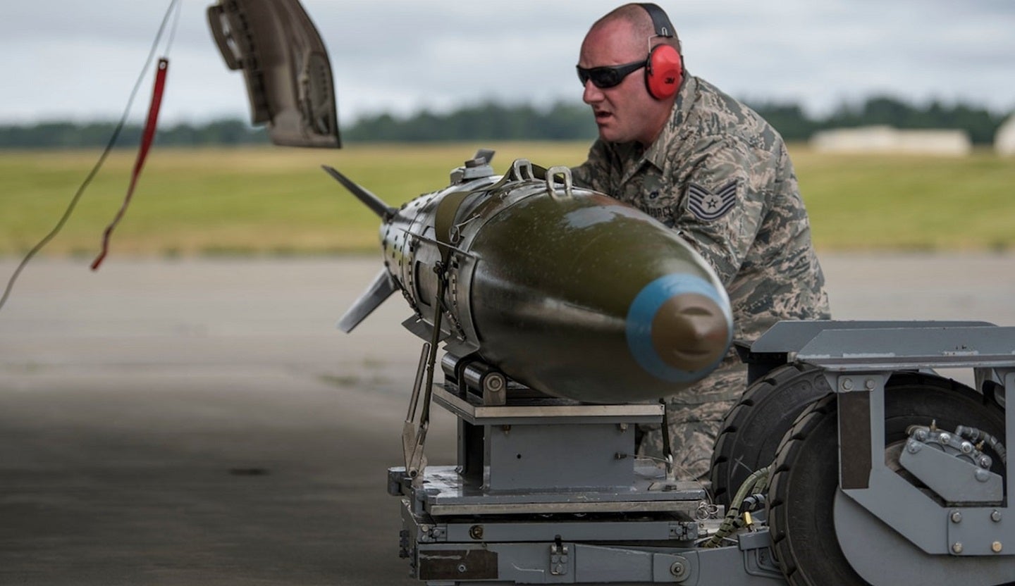 Canada purchase JDAM guidance tail kits in US FMS deal - Airforce ...