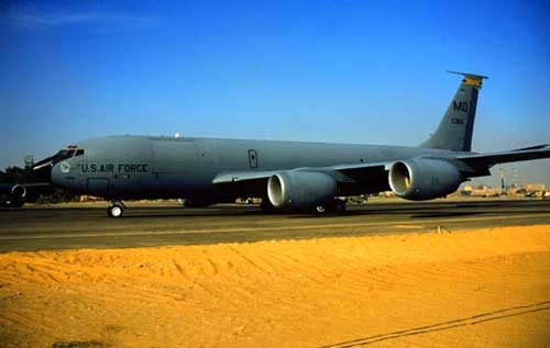 KC-135 aerial refuelling aircraft 